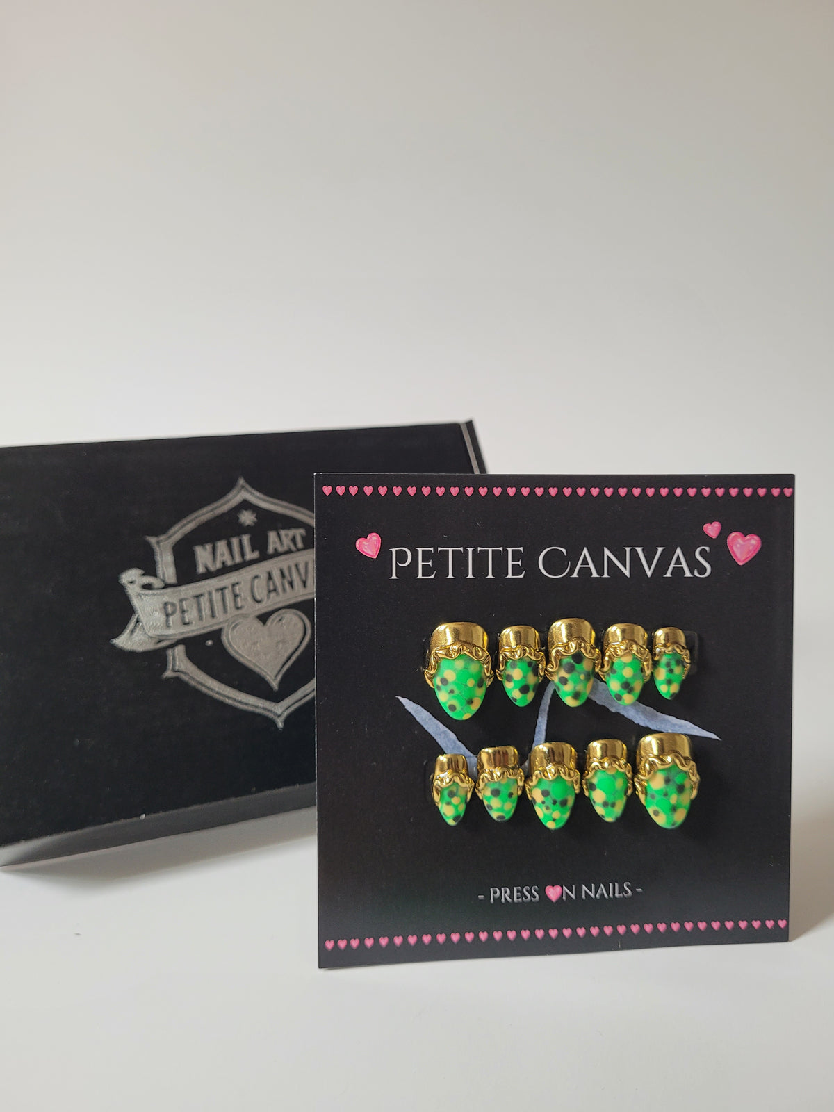 Gold and Scales press-on nail set with Petite Canvas gift box